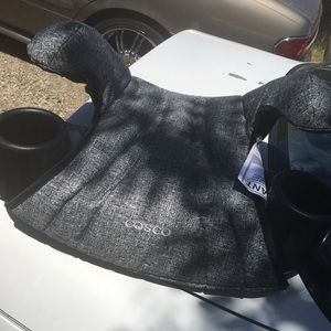 Cosco booster seat! Brand new just with no box